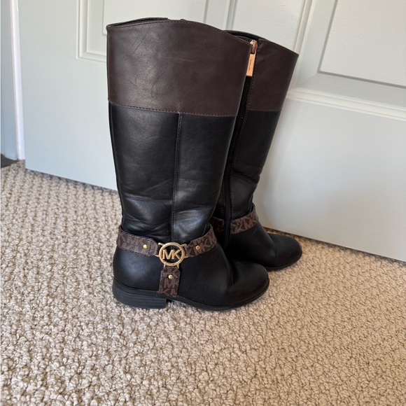 Girls Micheal Kors riding boots size 12 - Picture 1 of 8
